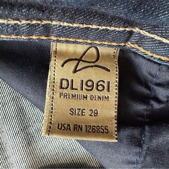 DL1961 Lindsey Slim Straight Jeans Mid Rise Dark Blue Wash Size 29 - Picture 8 of 10